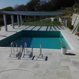 Fourniture et pose de liner pour piscine : choix de matériaux et processus d'installation Saint-Gratien